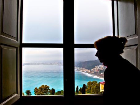 die Frau am Fenster......